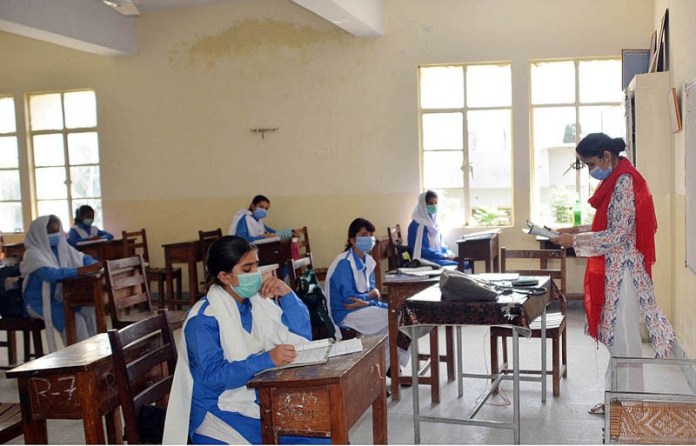 Federal Govt Considers Promotion Policy for Students