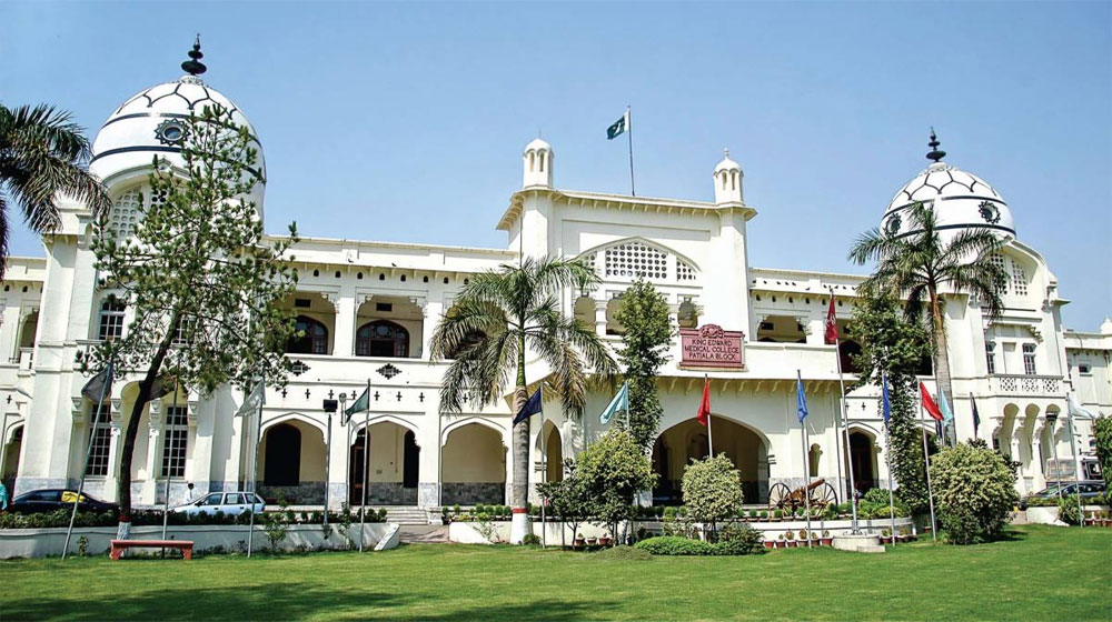 Punjab Govt Closes Medical Colleges & OPDs