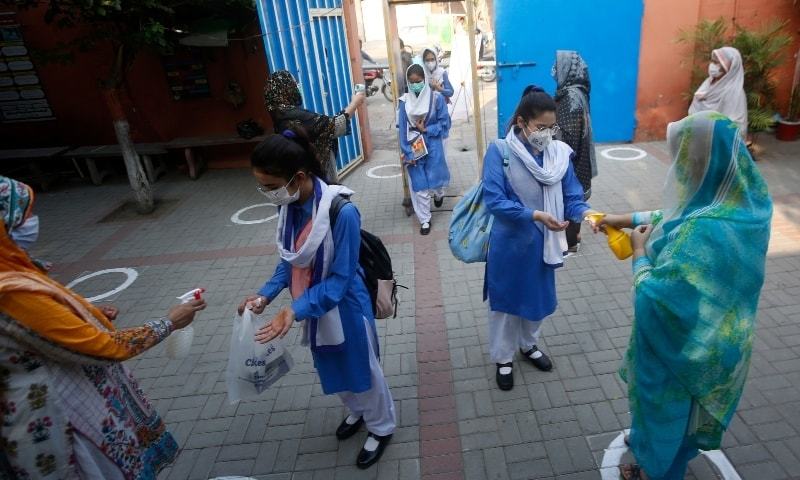 Punjab Govt Suggests 50 Percent Attendance in Schools