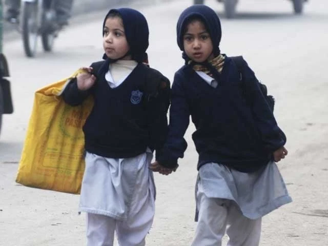 Punjab Schools Extend Winter Vacations Amid Harsh Weather Conditions