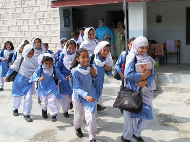 Federal & KPK Schools Timing Change due to Severe Hot