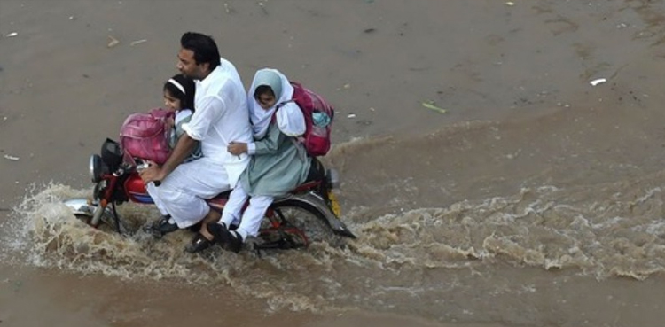 Holiday in Public and Private Schools in Karachi Today