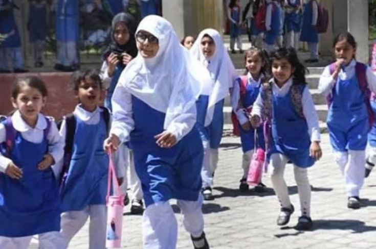 Punjab Orders Strict School Closures Amid Policy Violation Warnings