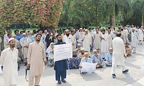 UoP Peshawar Staff Protest Unpaid Salaries Pensions 2026